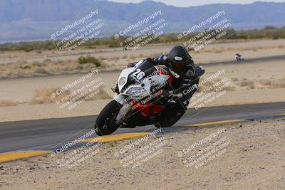 media/Dec-17-2022-SoCal Trackdays (Sat) [[224abd9271]]/Turn 9 Inside (1pm)/